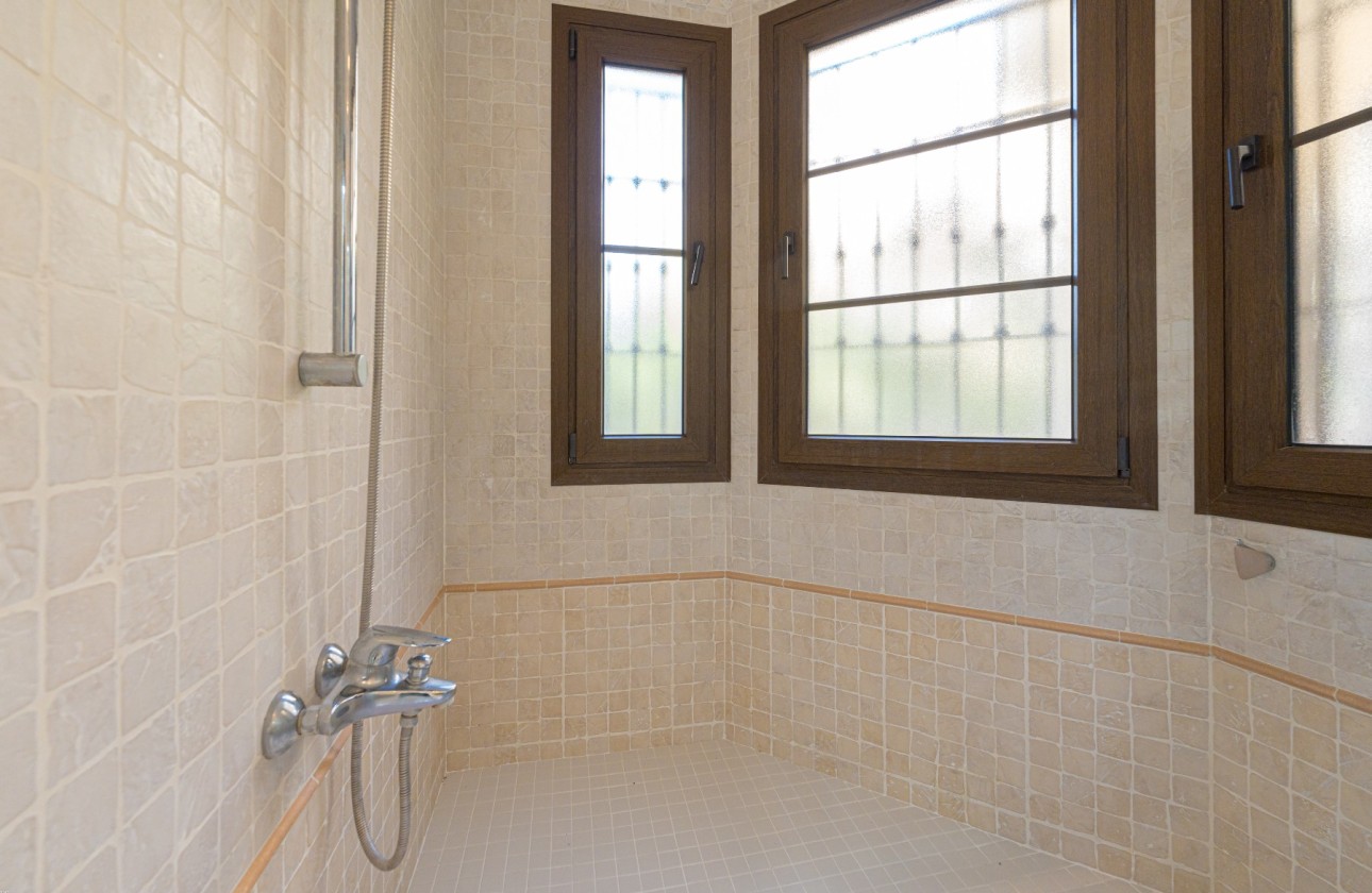 Herverkoop - Appartement / flat - Altea