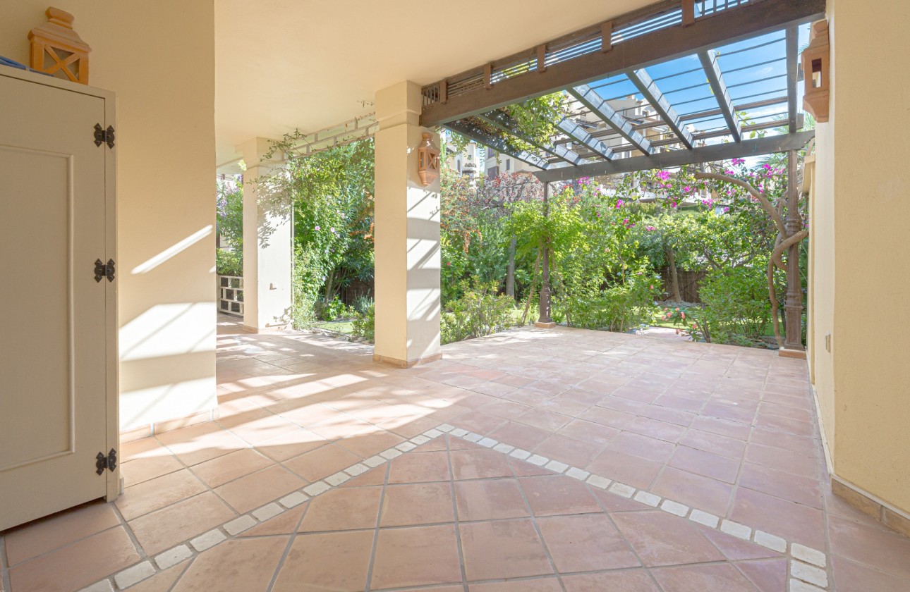 Herverkoop - Appartement / flat - Altea