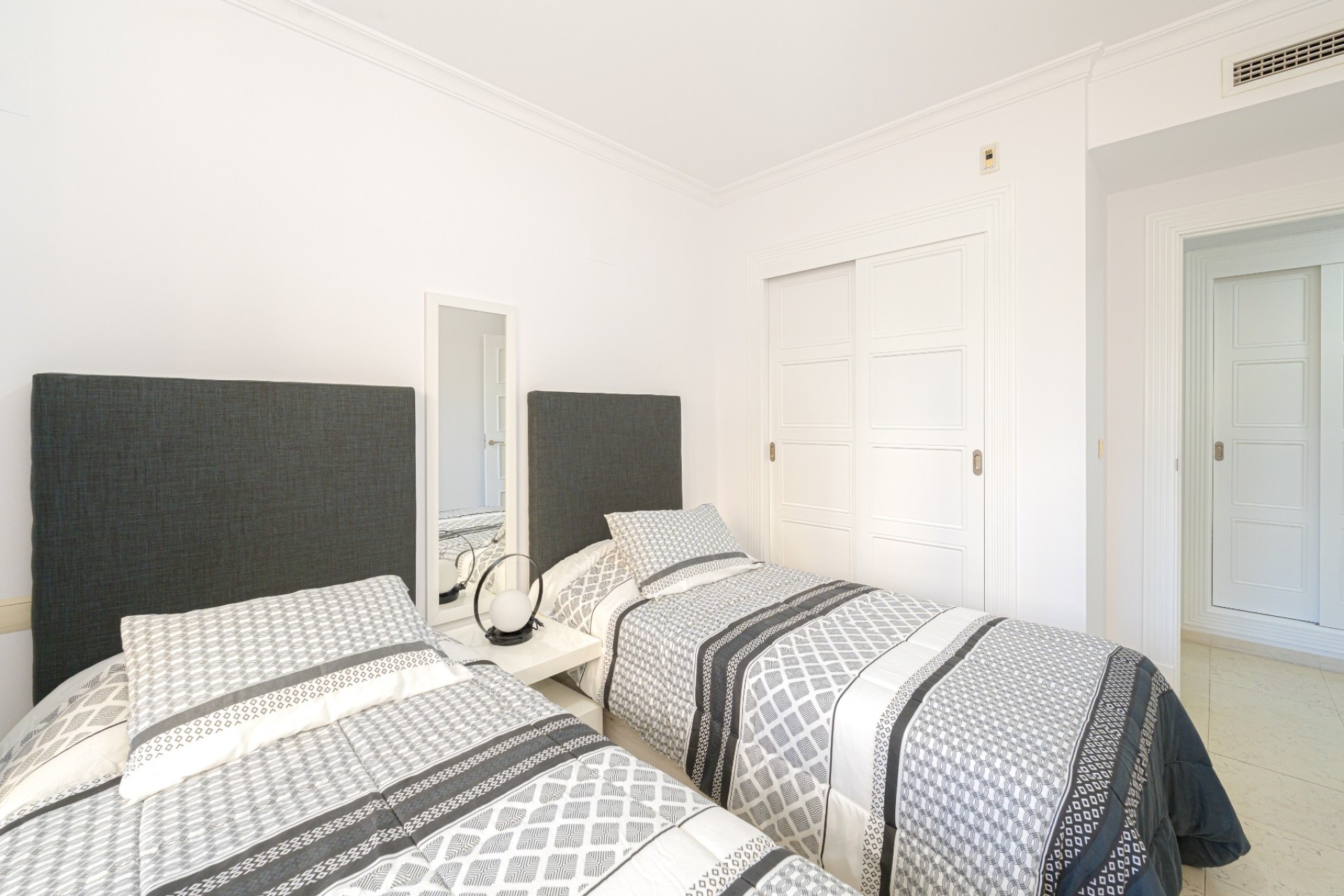 Herverkoop - Appartement / flat - Altea