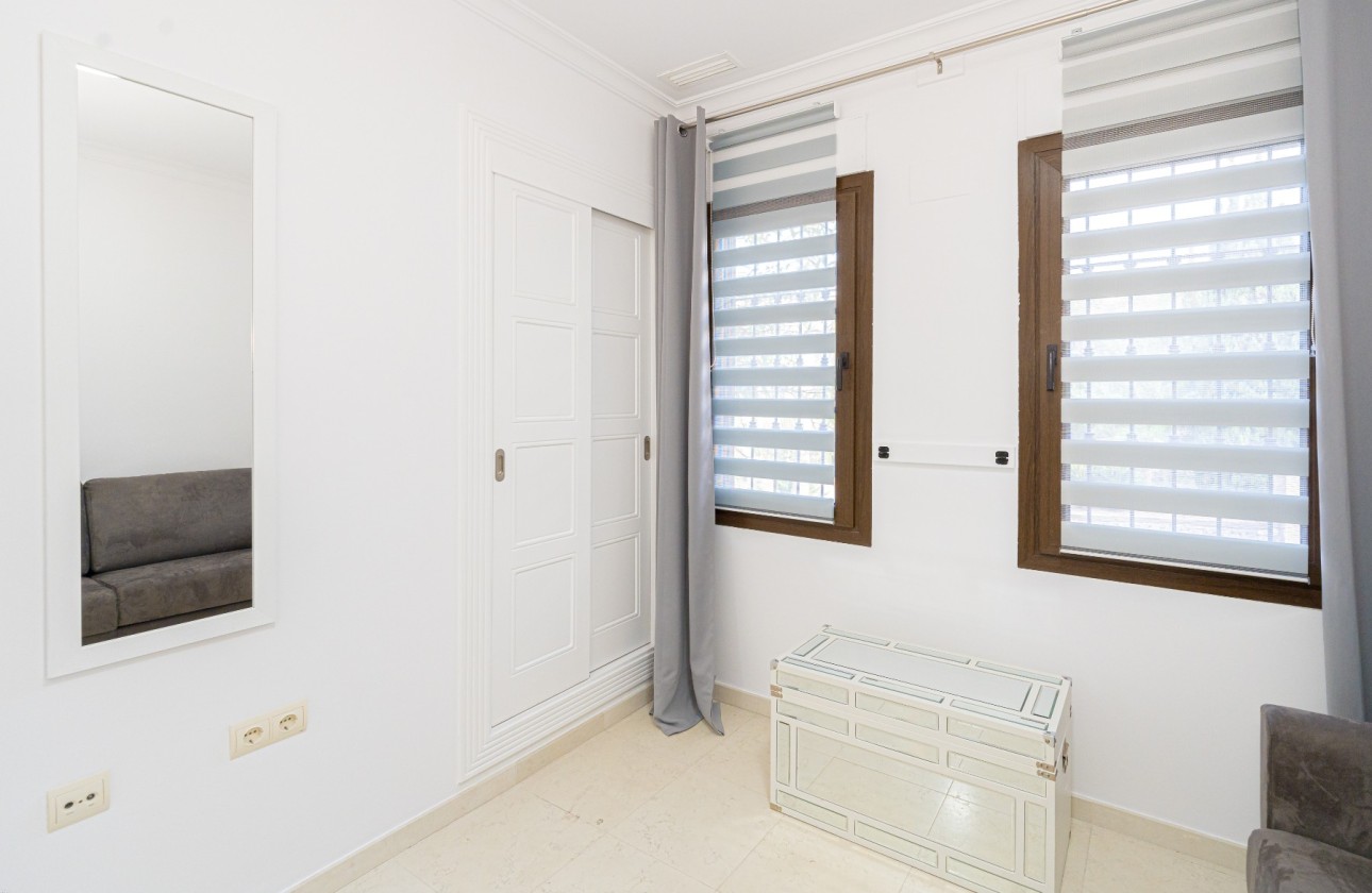 Herverkoop - Appartement / flat - Altea