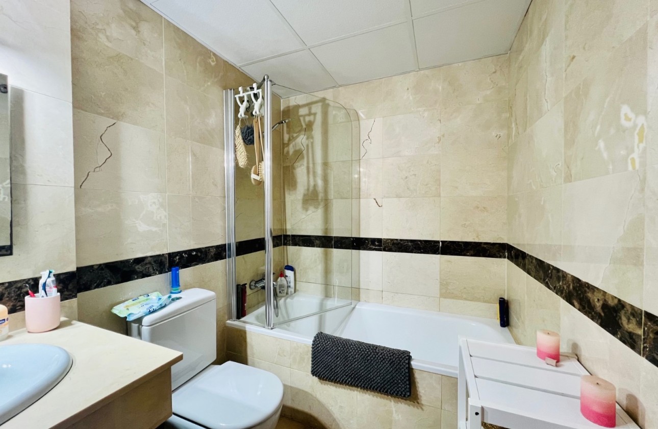 Herverkoop - Appartement / flat - Altea