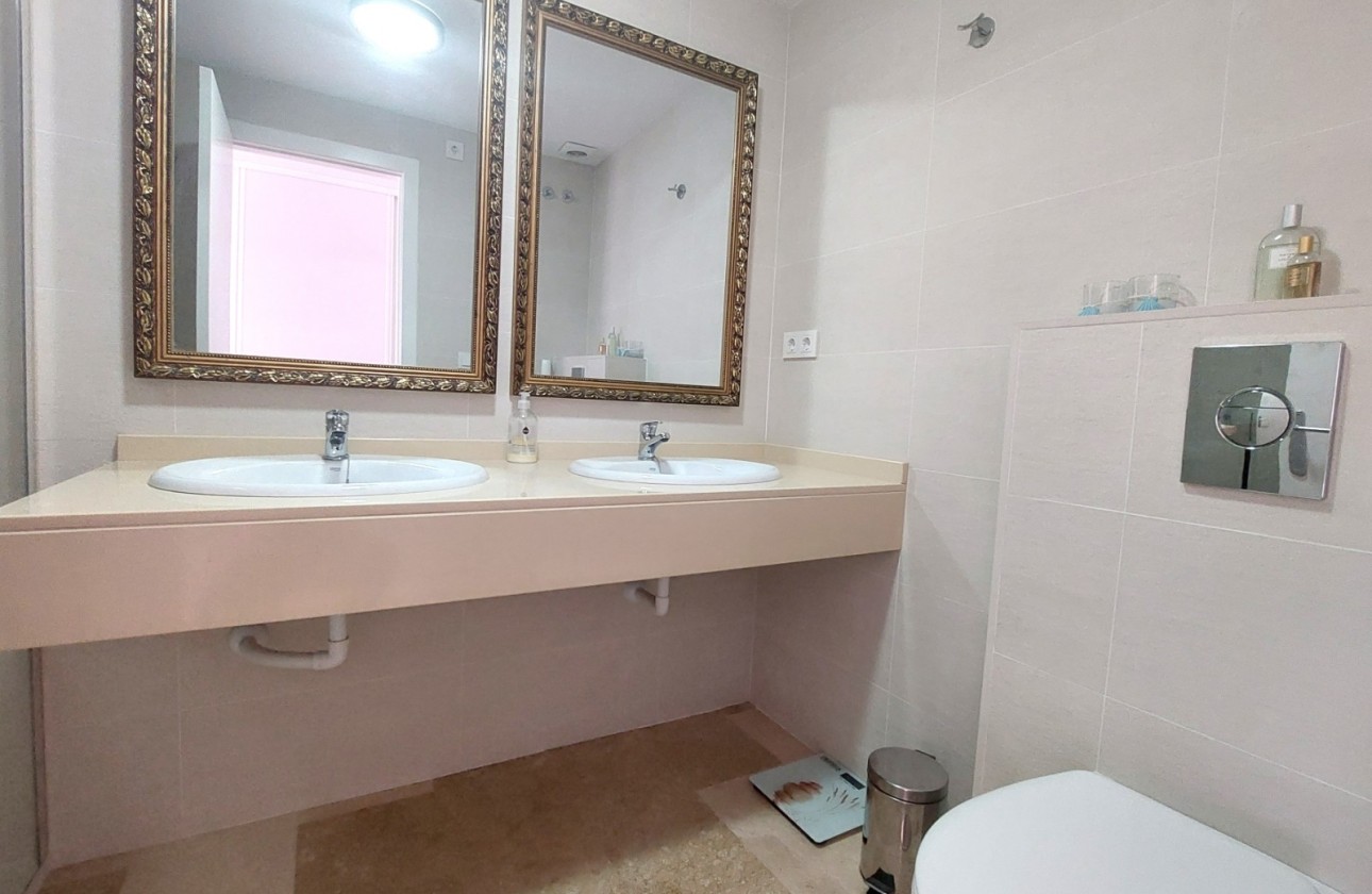Herverkoop - Appartement / flat - Altea