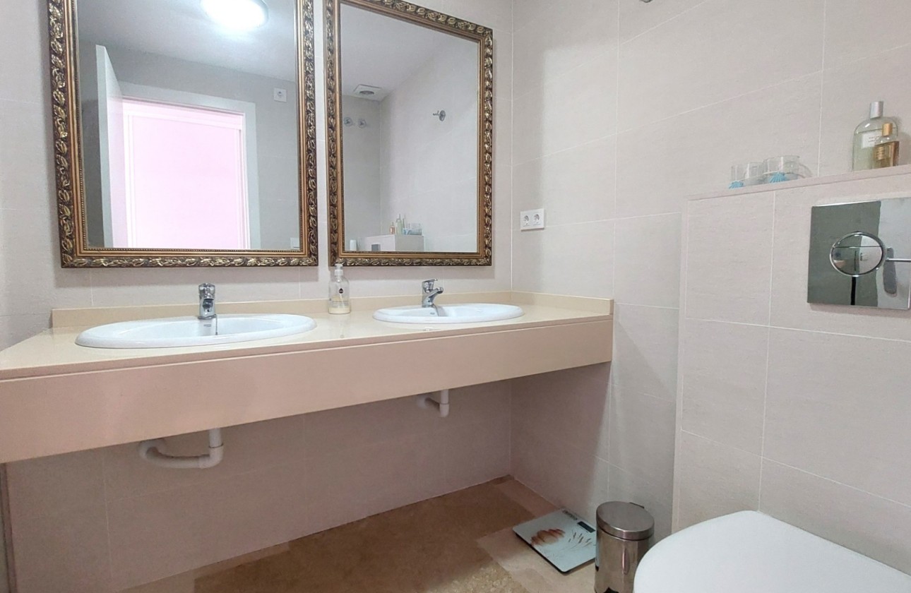 Herverkoop - Appartement / flat - Altea