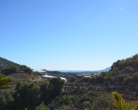 Herverkoop - Finca - Bolulla