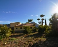 Herverkoop - Finca - Bolulla