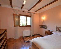 Herverkoop - Finca - Bolulla