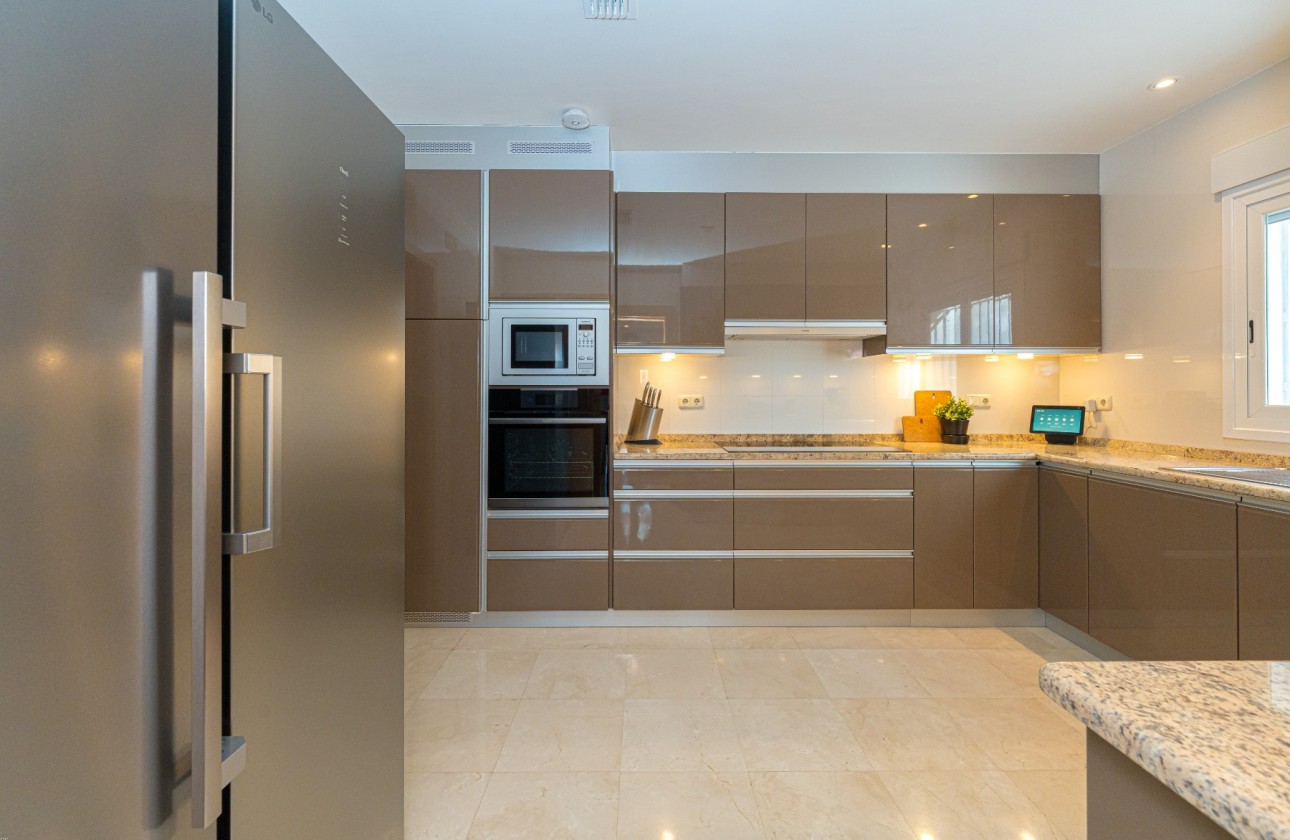 Herverkoop - Villa - Altea