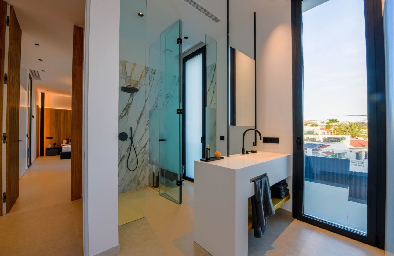 New Build - Villa - Albir