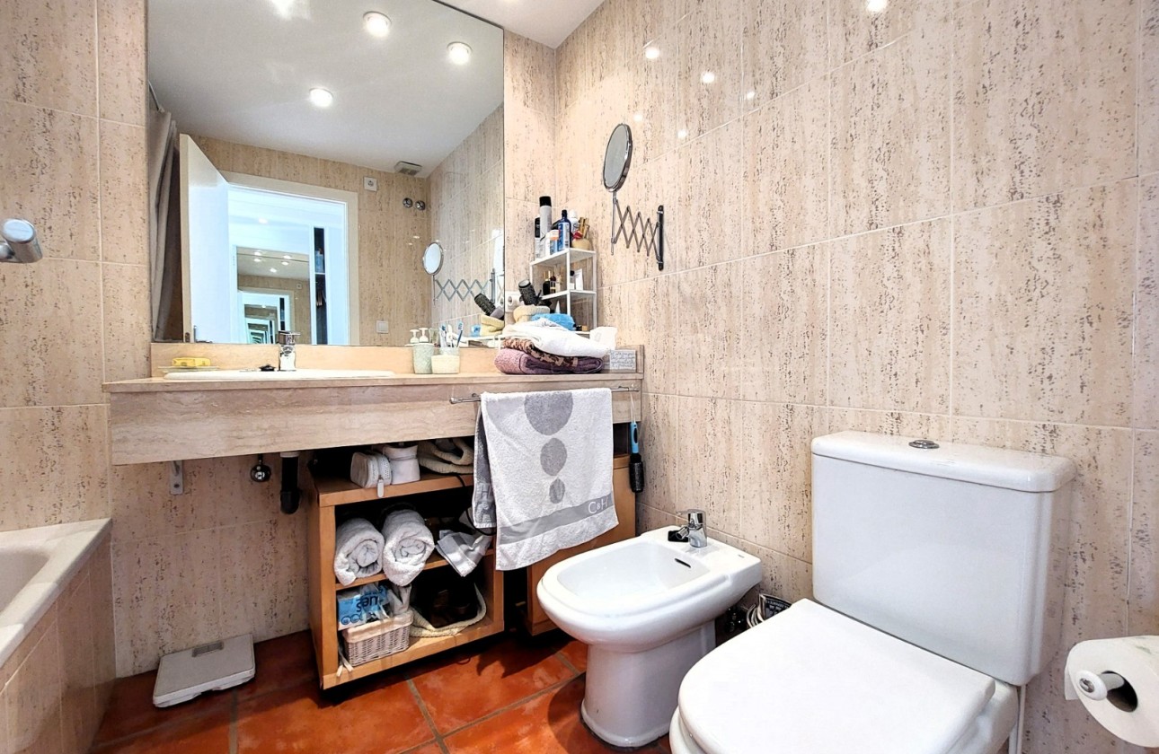 Resale - Apartment / flat - Altea - Altea La Vella