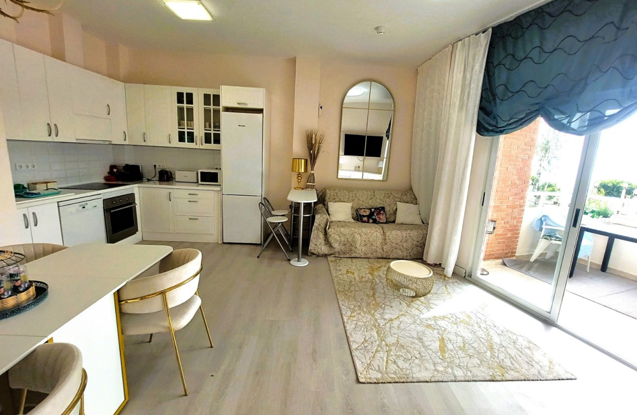 Resale - Apartment / flat - Altea