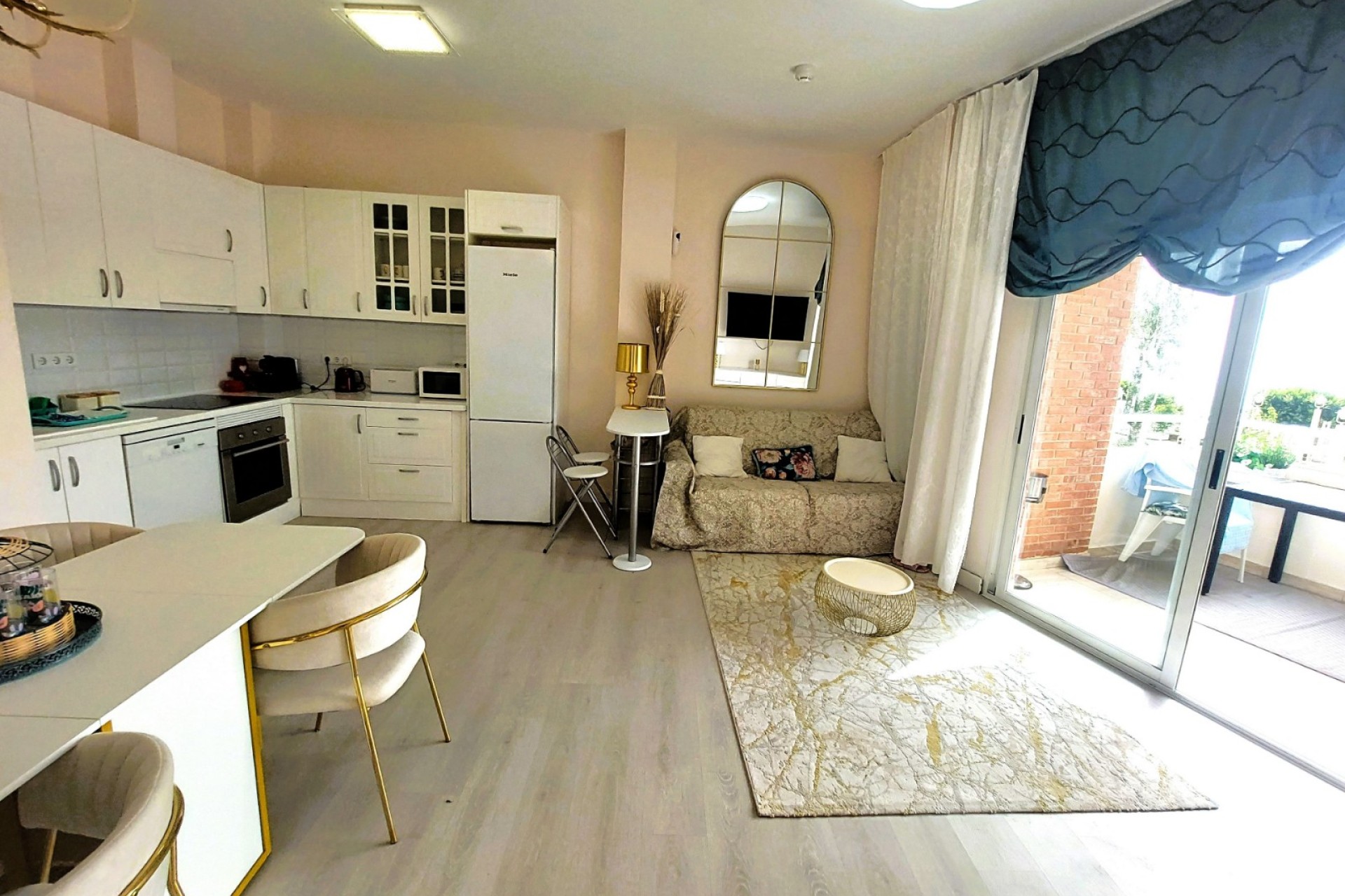 Resale - Apartment / flat - Altea