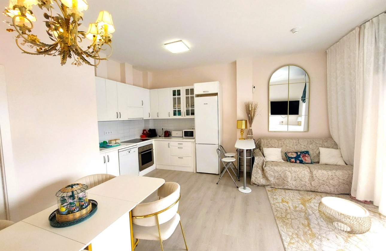 Resale - Apartment / flat - Altea