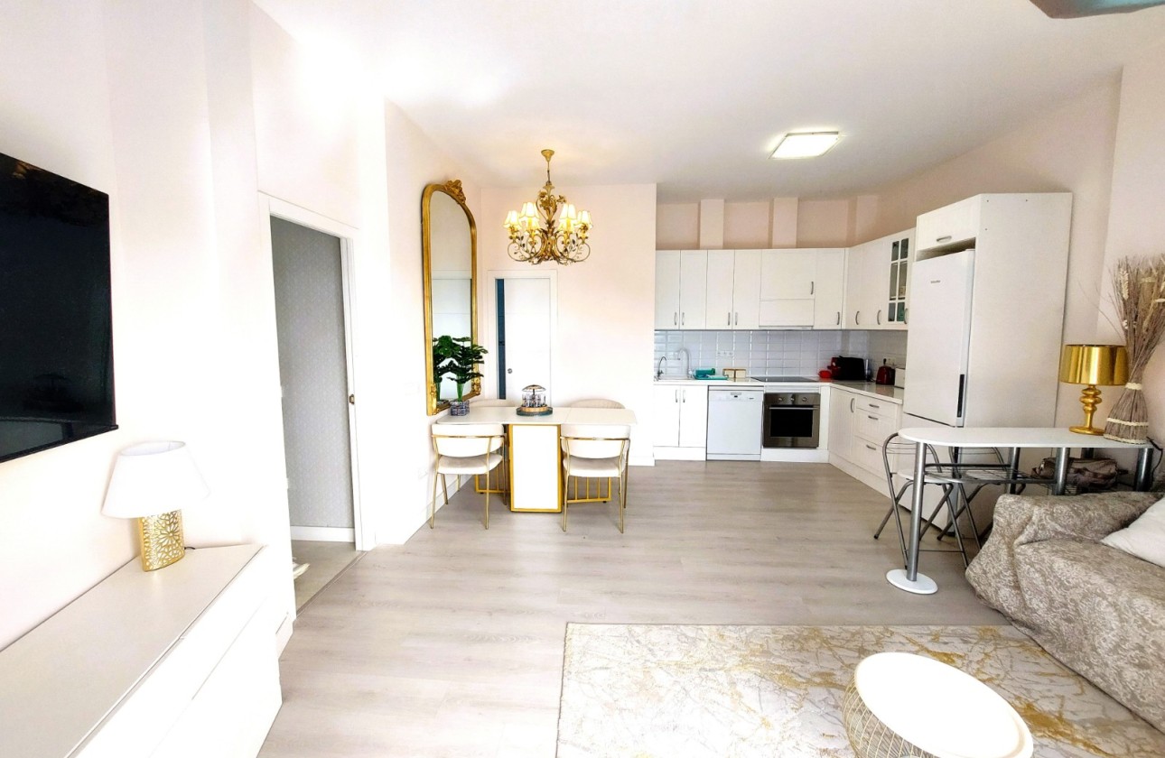 Resale - Apartment / flat - Altea