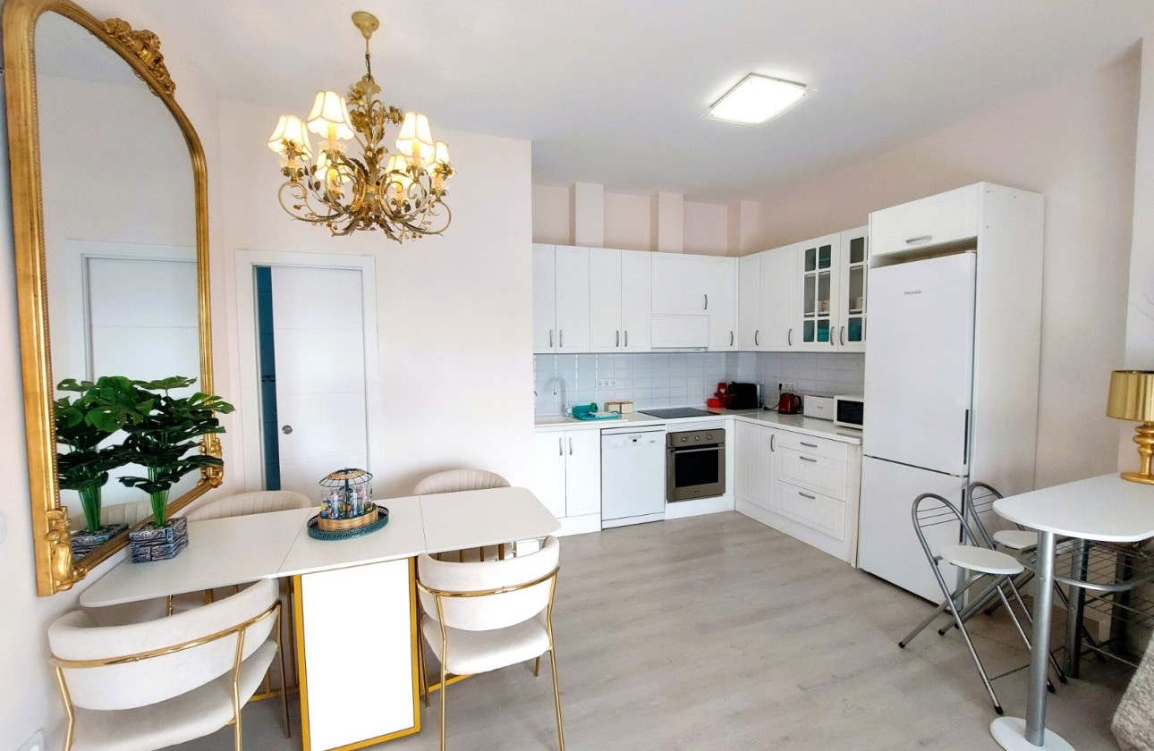 Resale - Apartment / flat - Altea