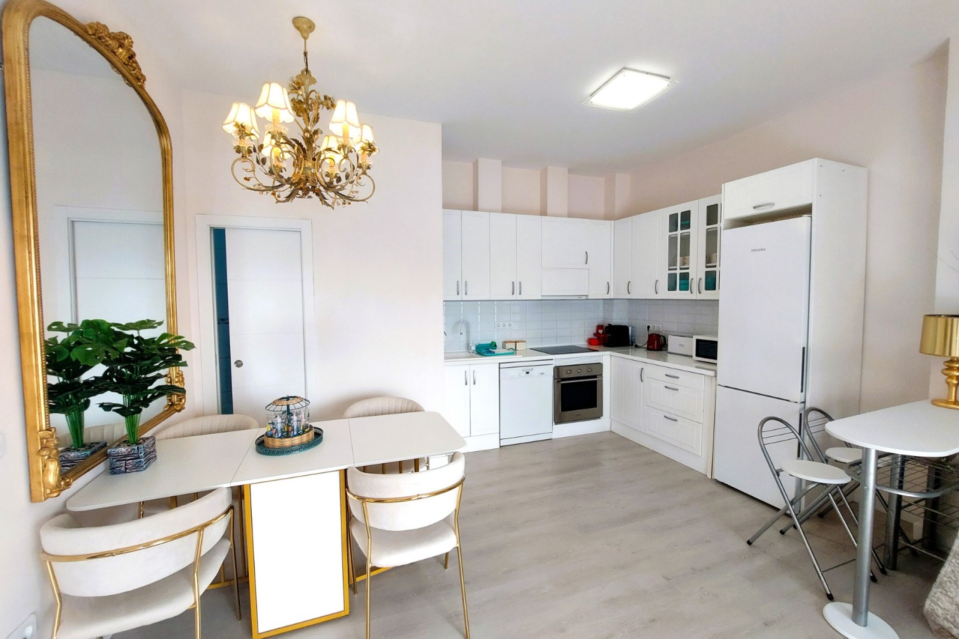 Resale - Apartment / flat - Altea