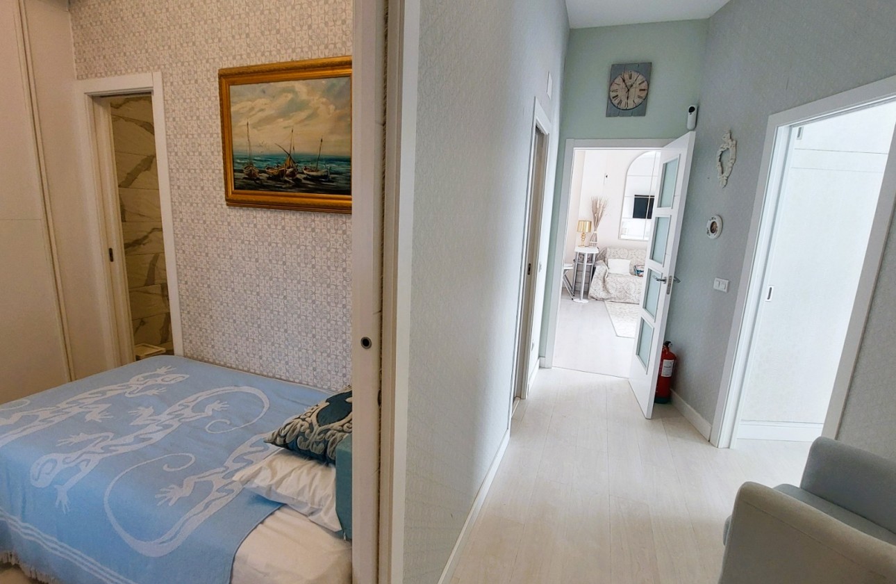 Resale - Apartment / flat - Altea