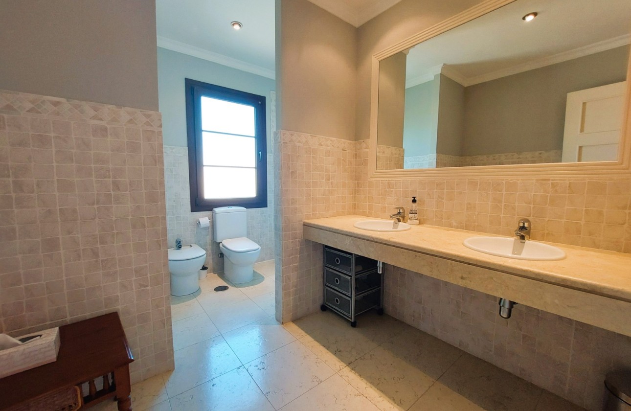 Resale - Apartment / flat - Altea