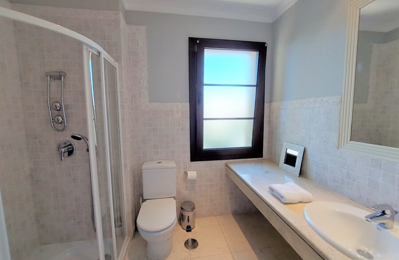 Resale - Apartment / flat - Altea