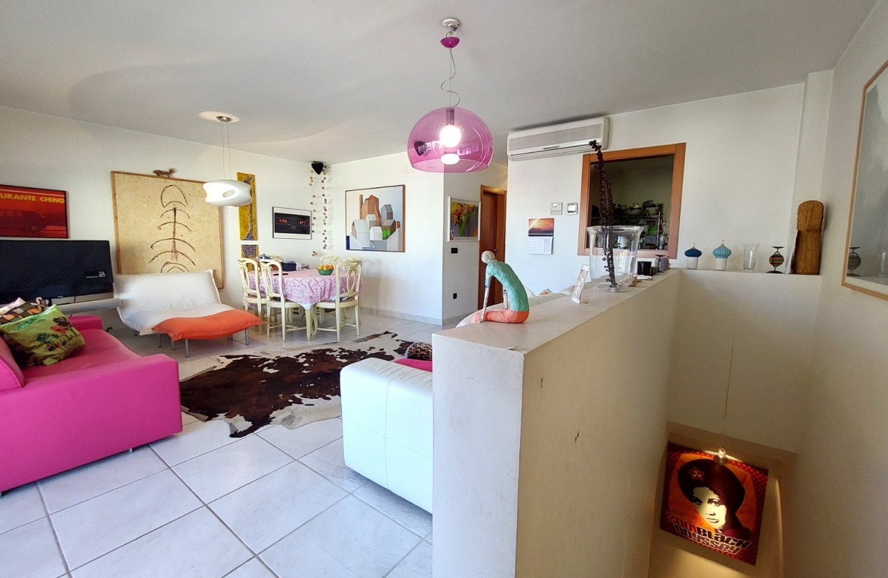 Resale - Apartment / flat - Altea