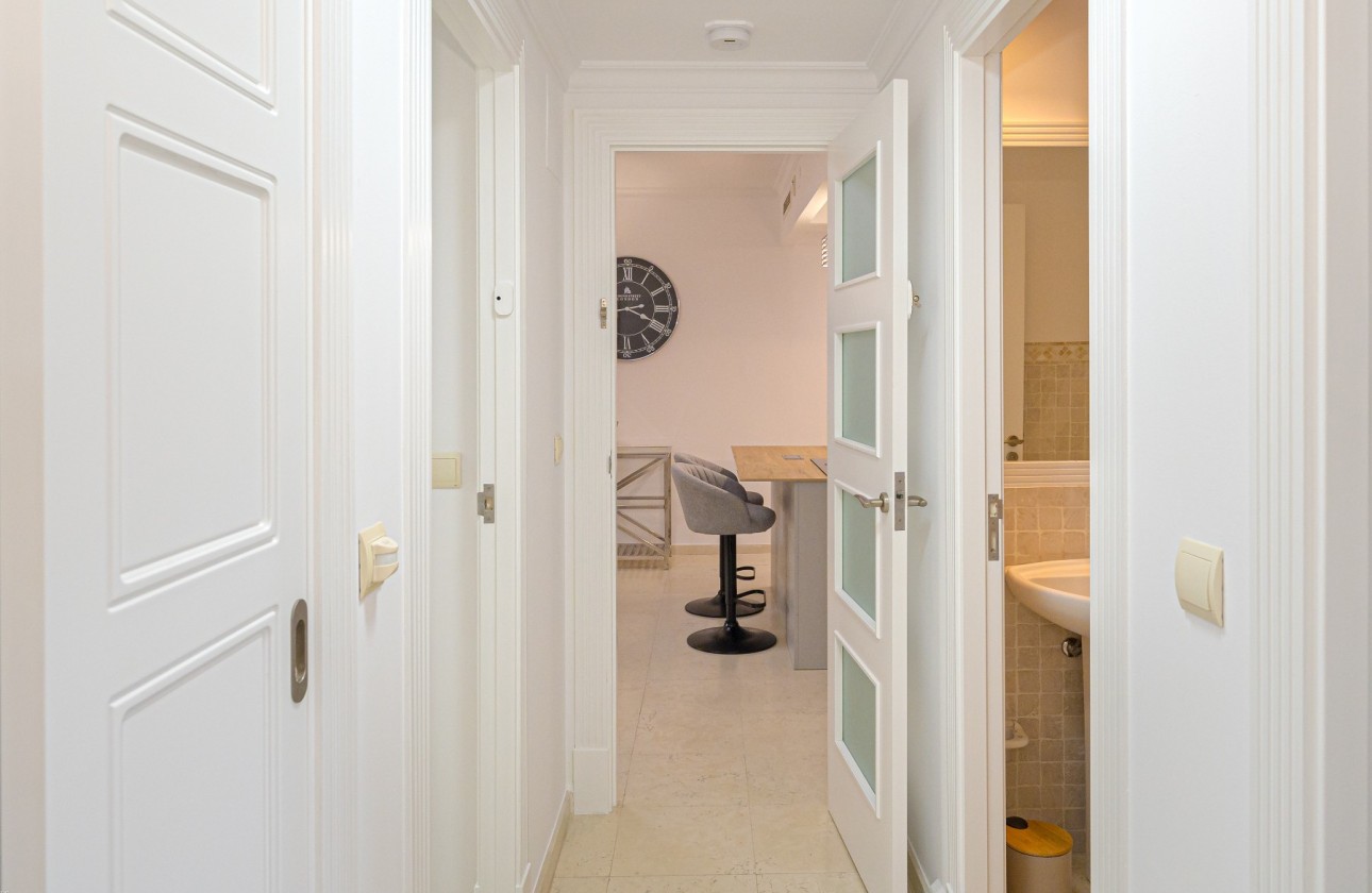 Resale - Apartment / flat - Altea