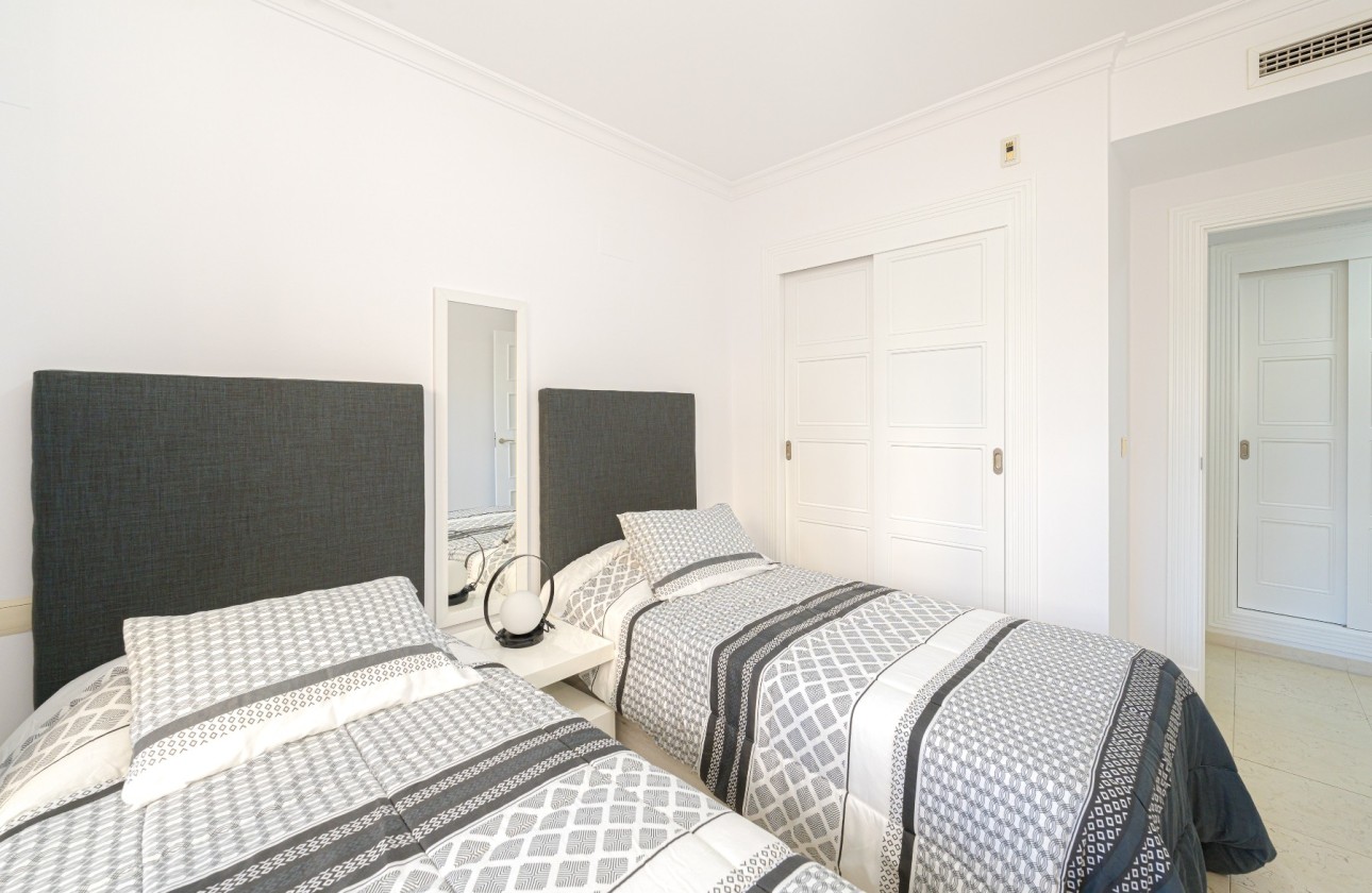 Resale - Apartment / flat - Altea