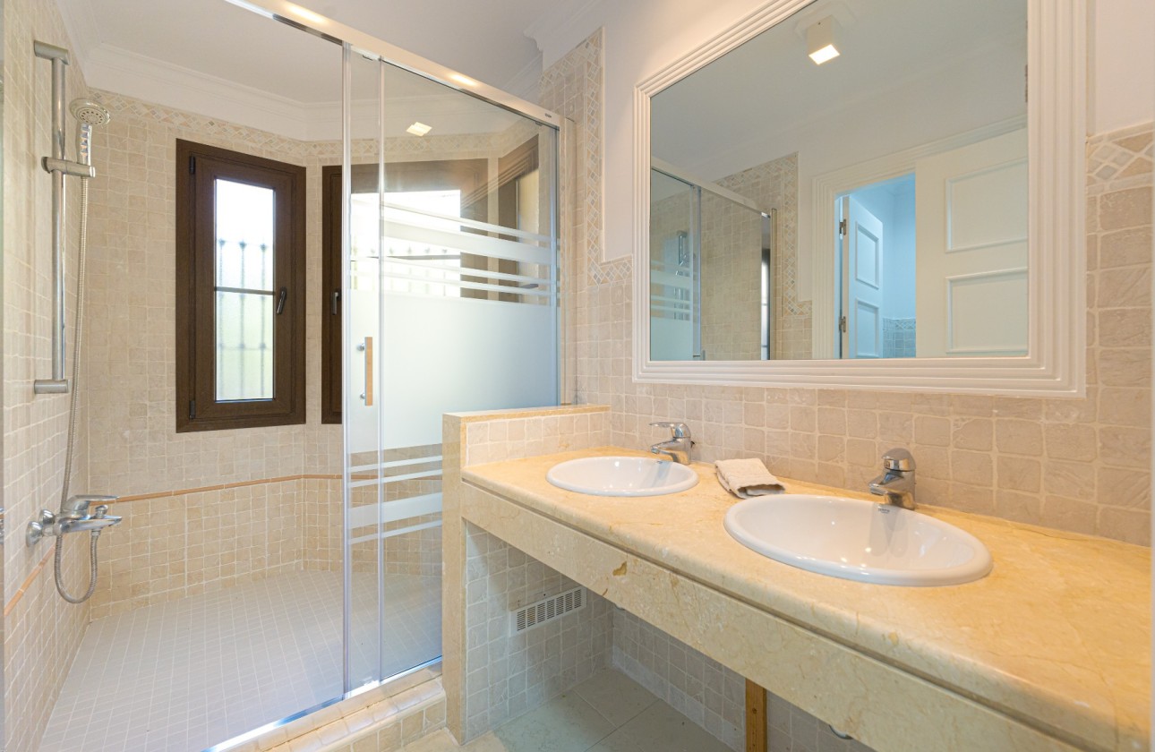 Resale - Apartment / flat - Altea