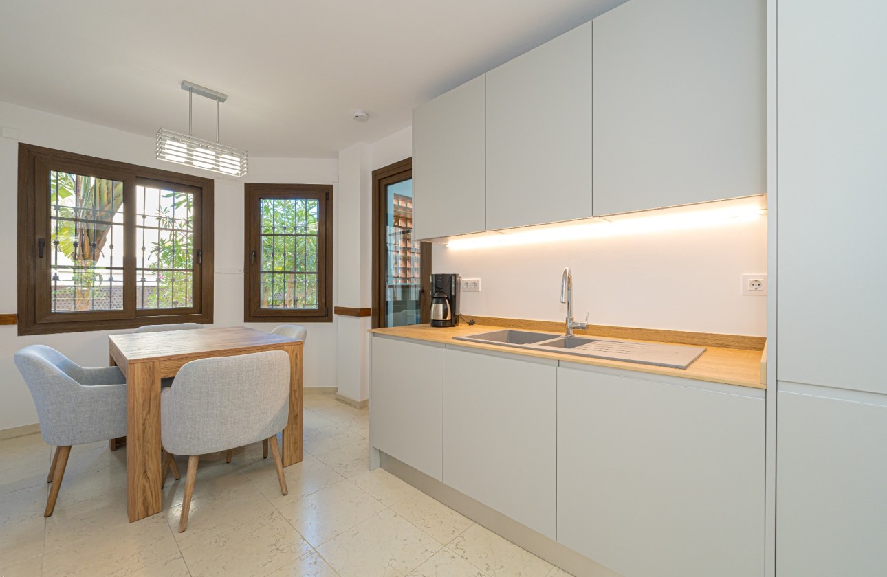 Resale - Apartment / flat - Altea