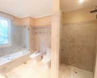 Resale - Apartment / flat - Altea