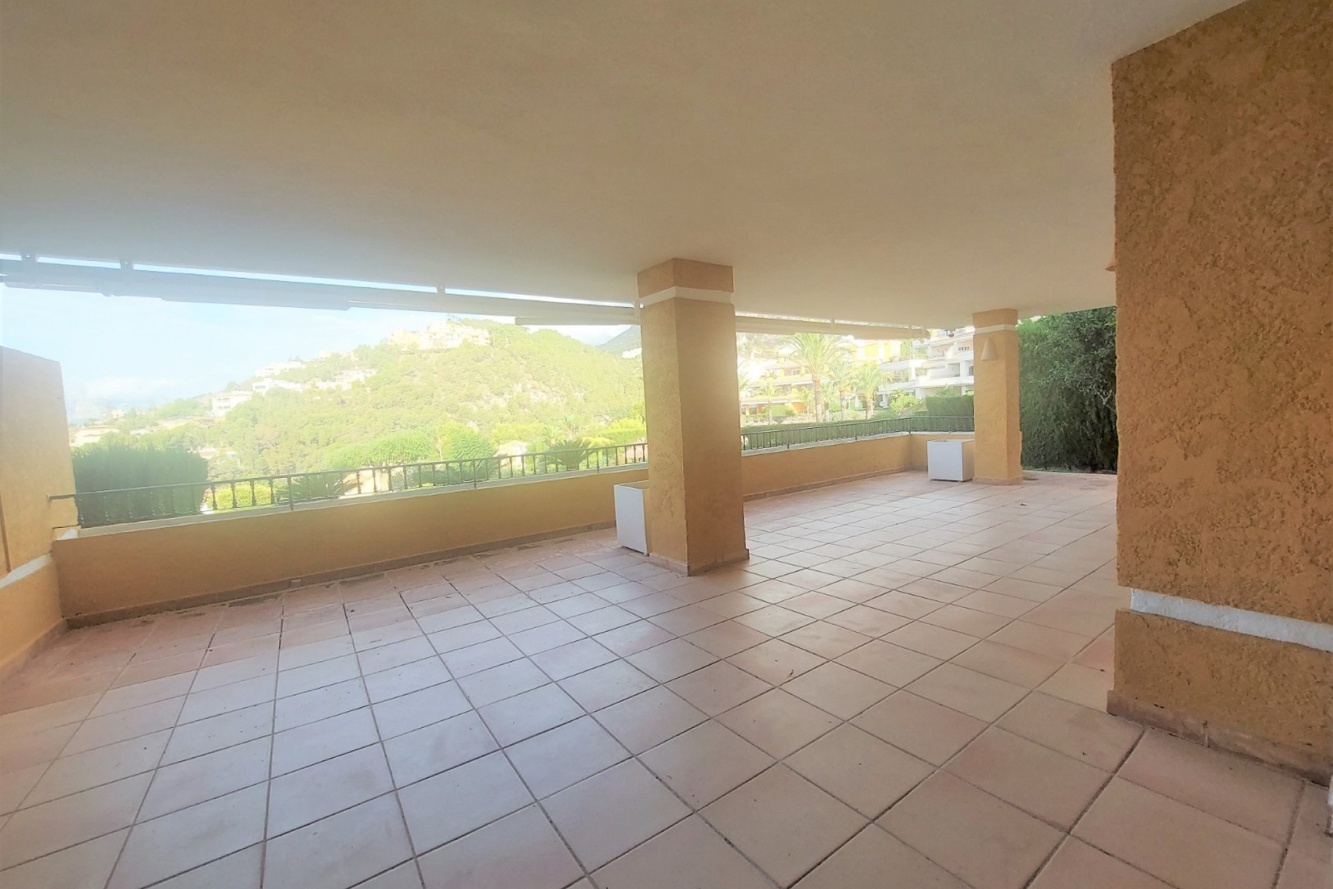 Resale - Apartment / flat - Altea