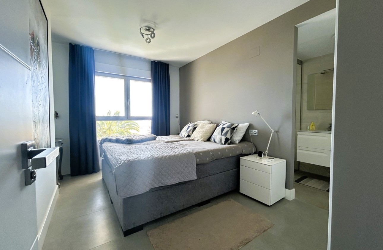 Resale - Apartment / flat - Altea