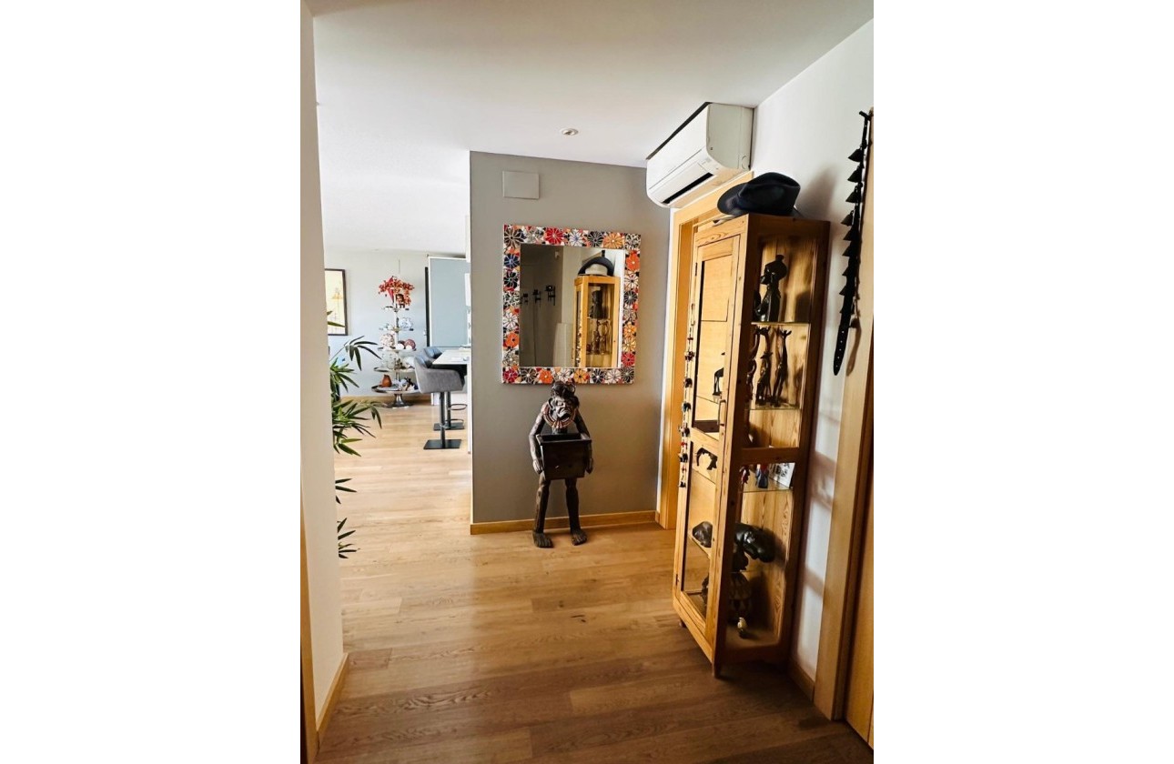 Resale - Apartment / flat - Altea