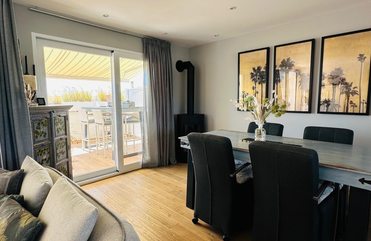 Resale - Apartment / flat - Altea