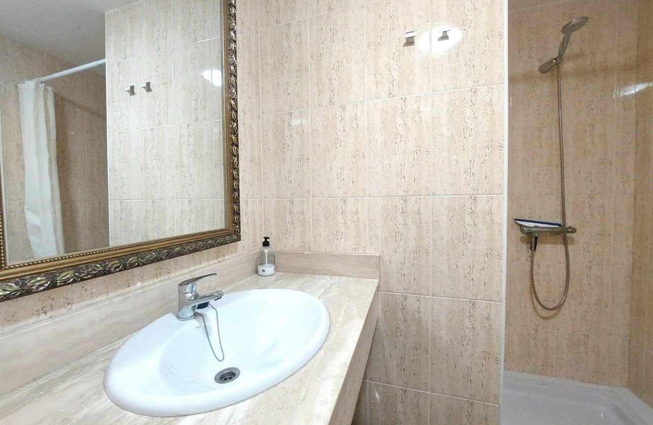 Resale - Apartment / flat - Altea