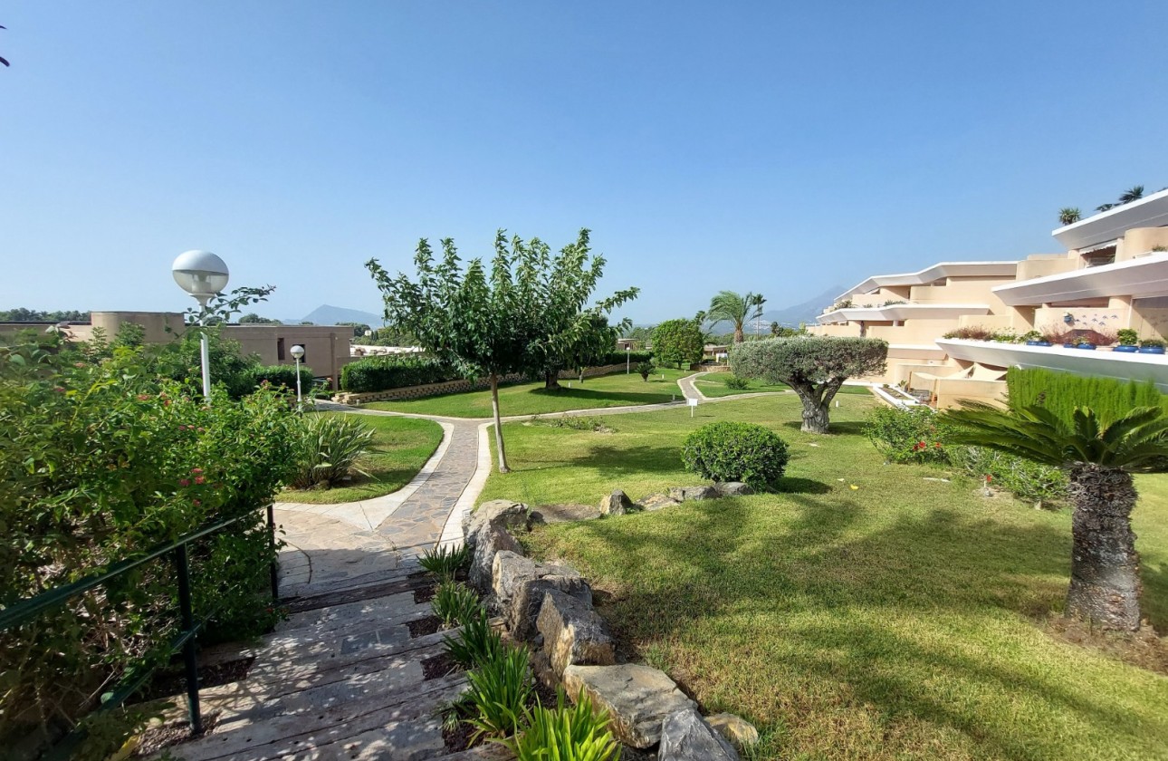 Resale - Apartment / flat - Altea