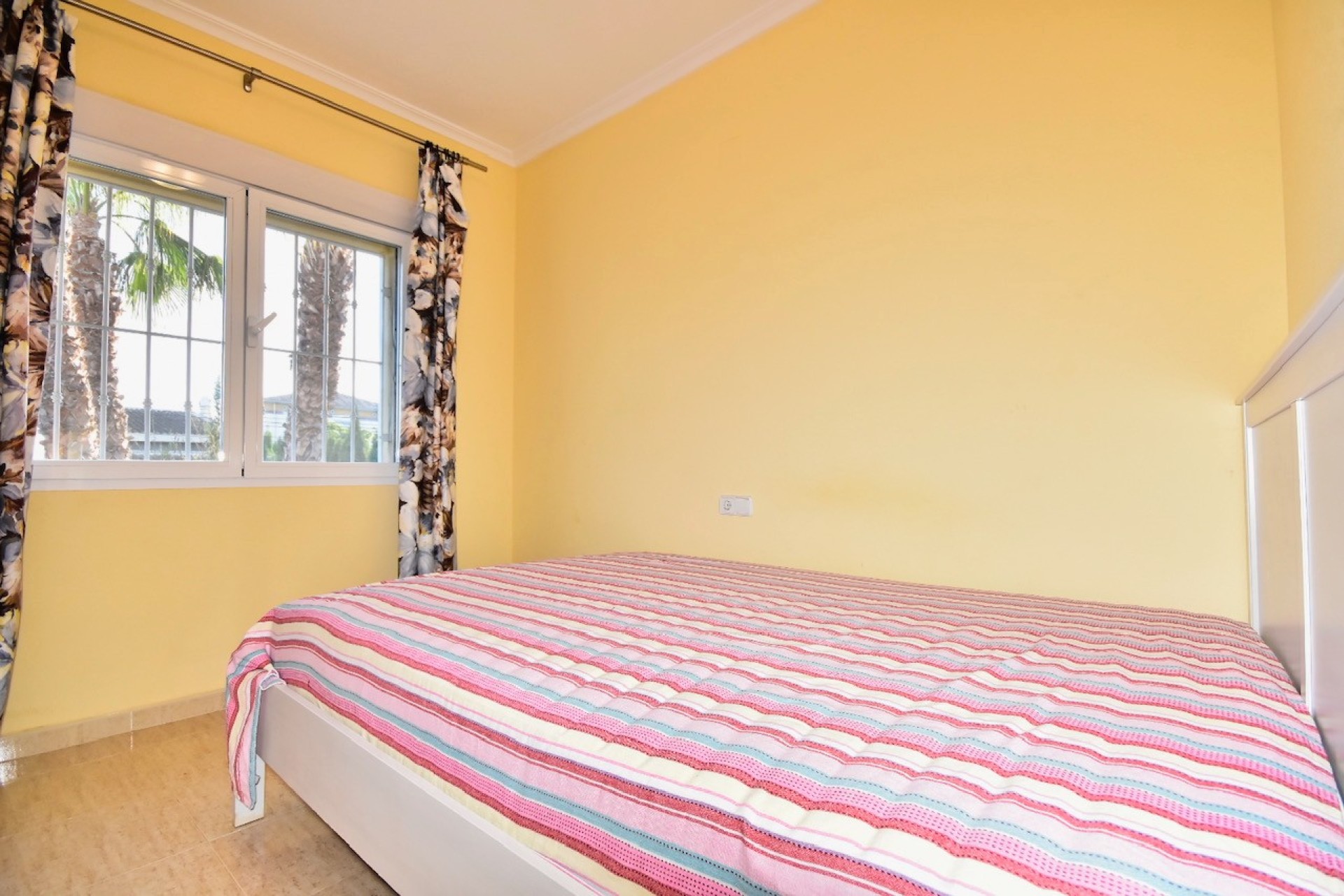 Resale - Apartment / flat - Altea