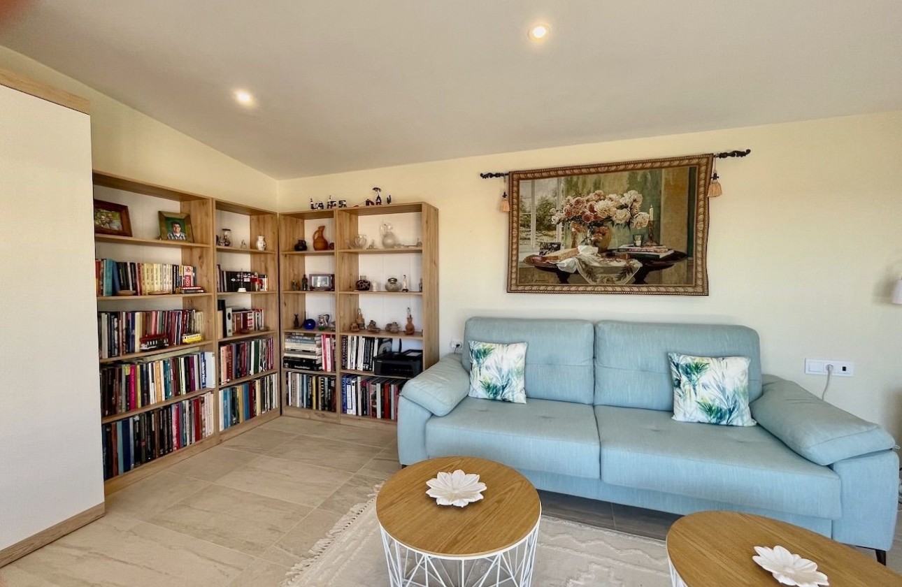 Resale - Apartment / flat - Finestrat - Finestrat Urbanizaciones