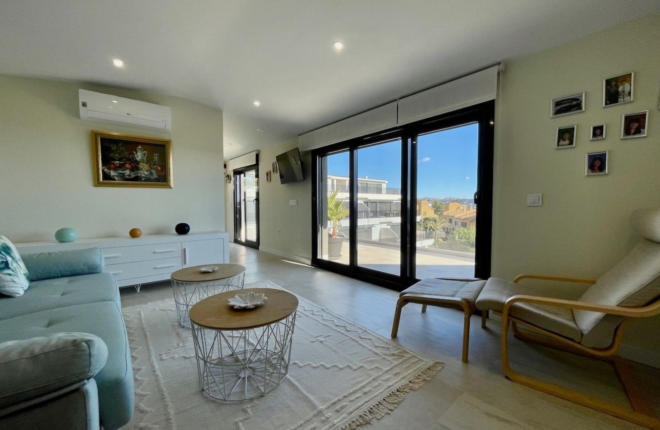 Resale - Apartment / flat - Finestrat - Finestrat Urbanizaciones