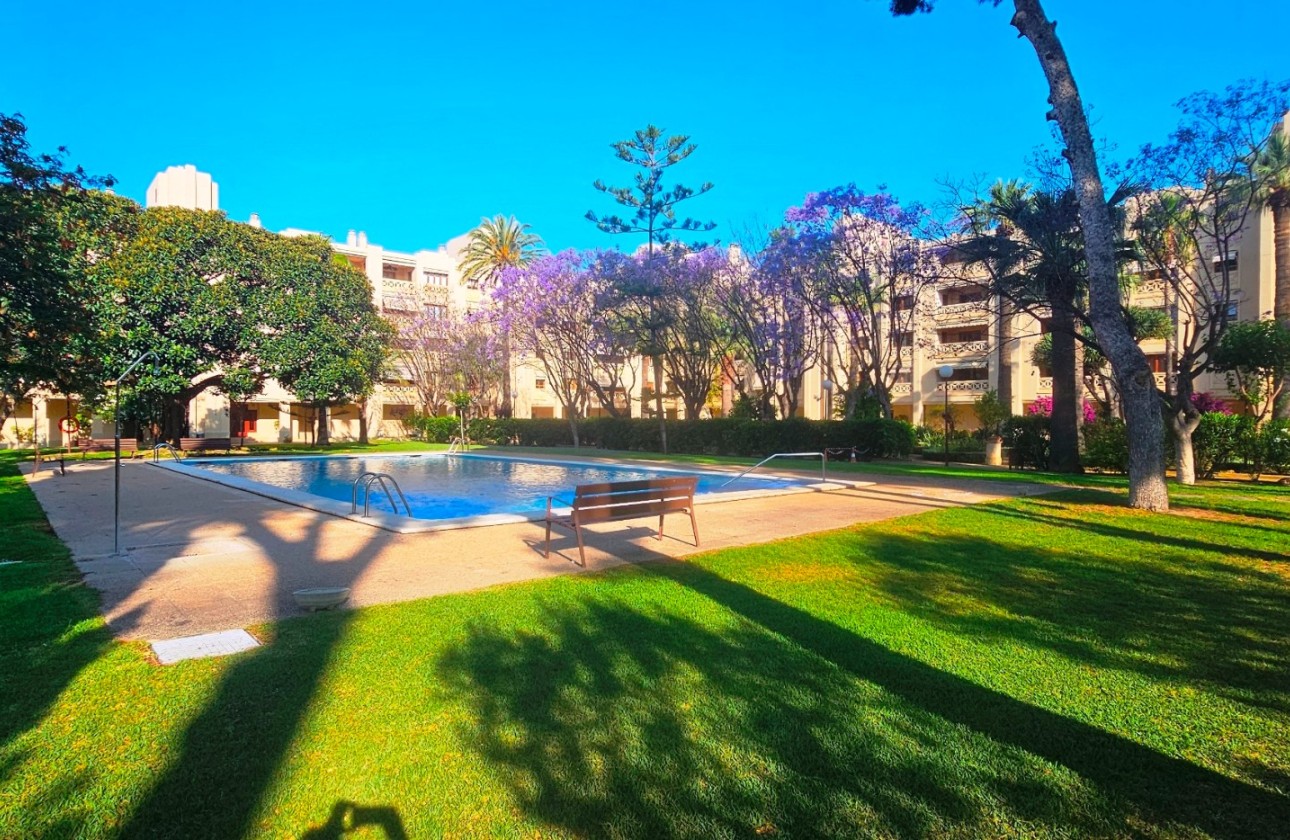 Resale - Apartment / flat - San Juan de Alicante