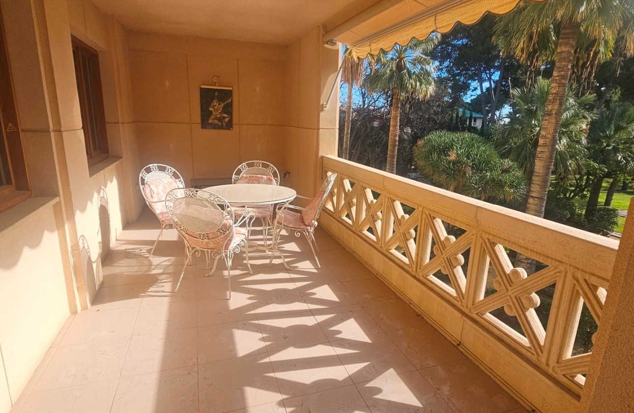 Resale - Apartment / flat - San Juan de Alicante