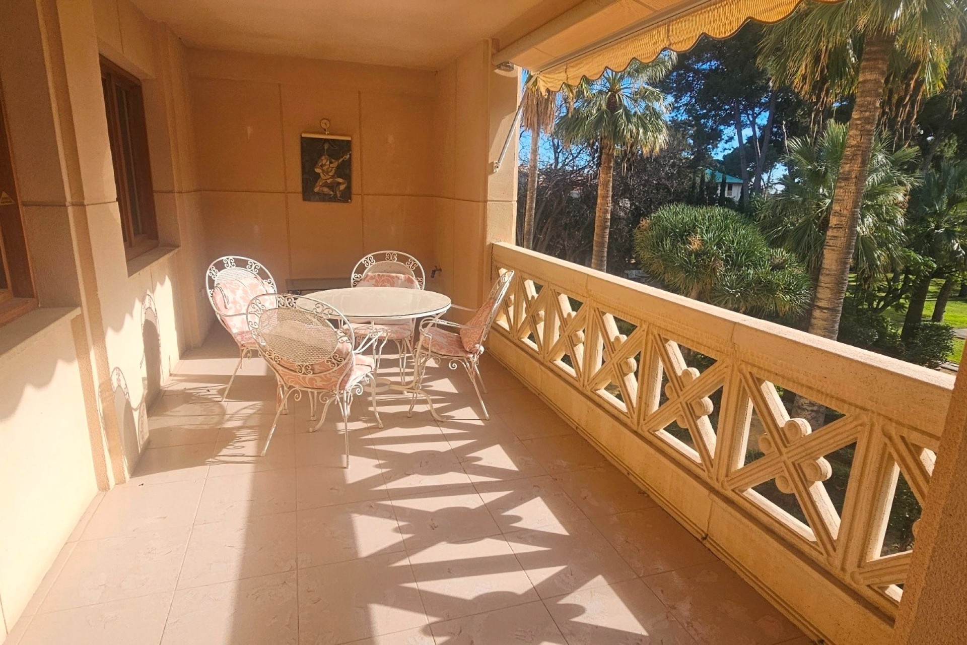 Resale - Apartment / flat - San Juan de Alicante