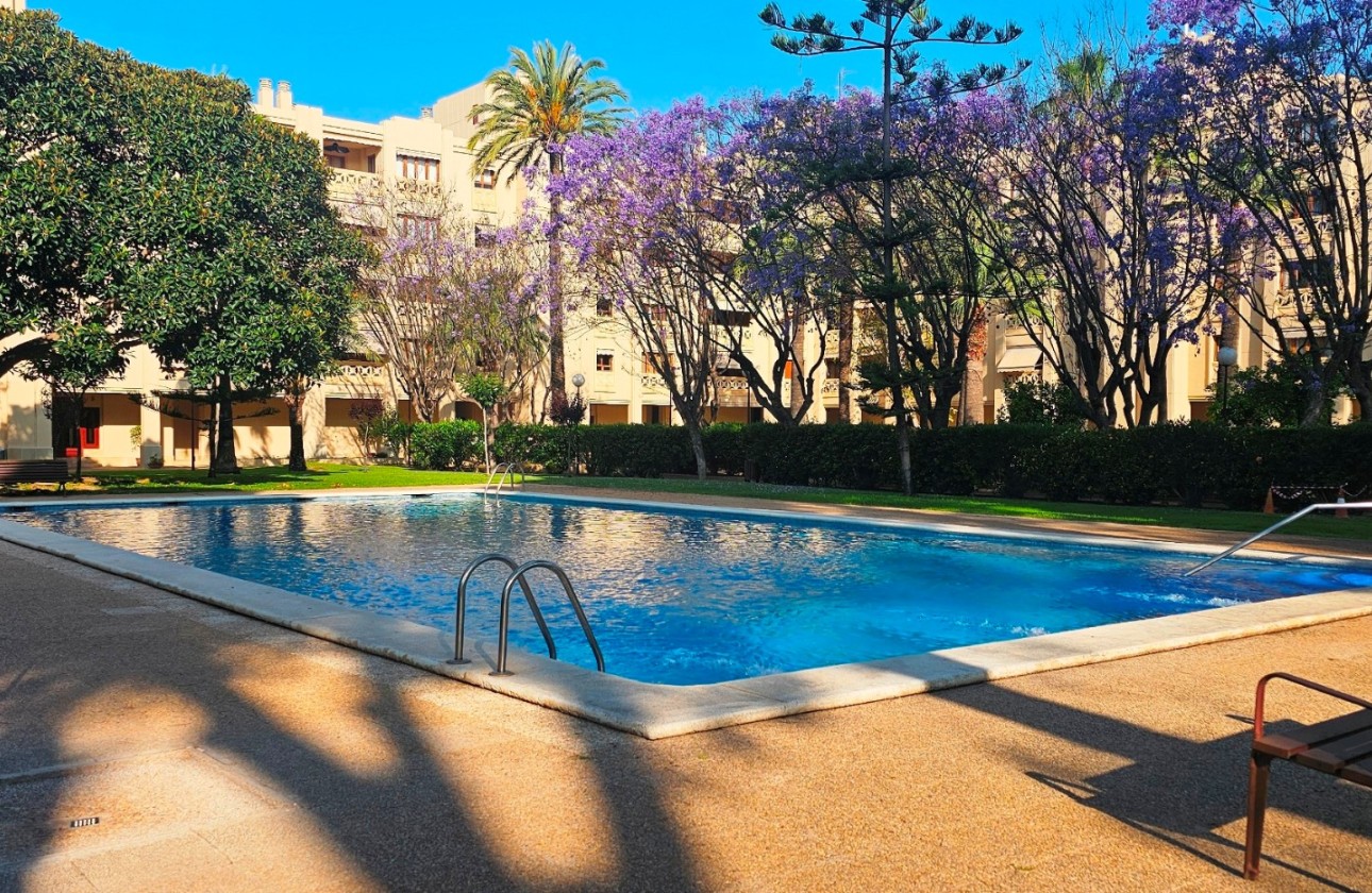 Resale - Apartment / flat - San Juan de Alicante