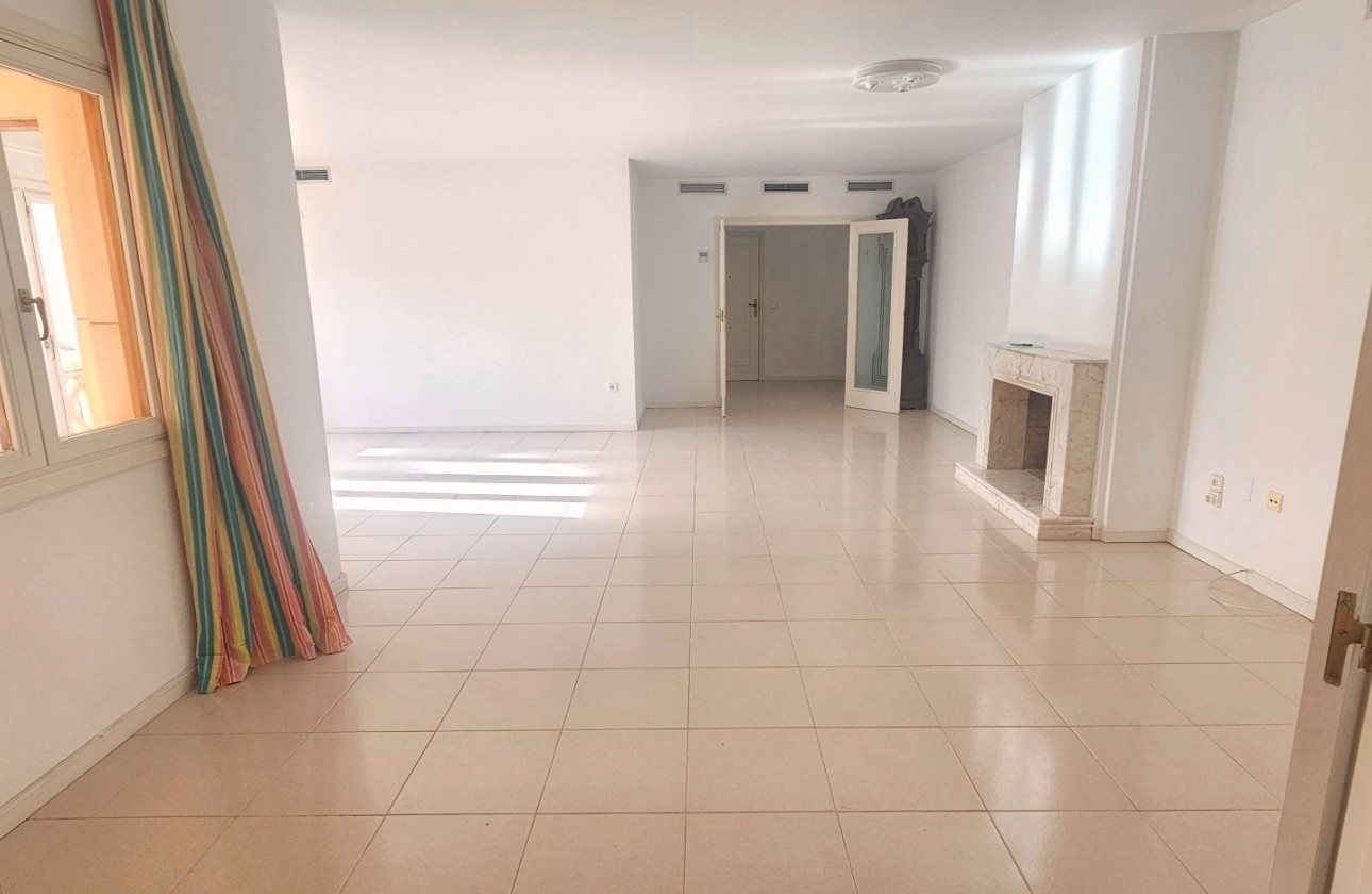 Resale - Apartment / flat - San Juan de Alicante