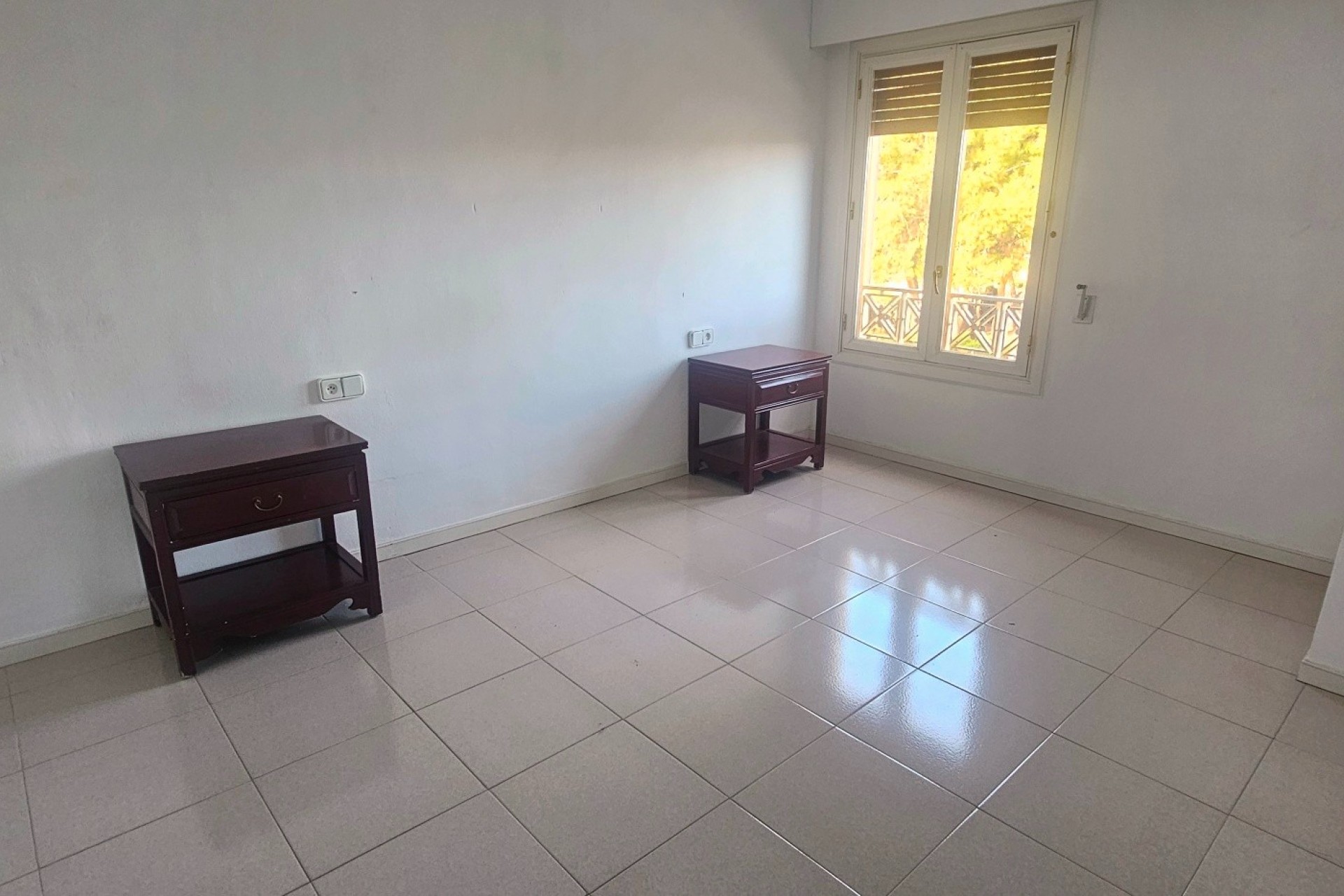 Resale - Apartment / flat - San Juan de Alicante