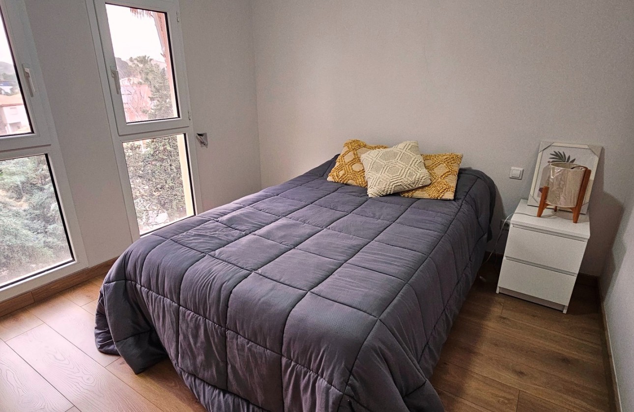 Resale - Apartment / flat - San Juan de Alicante