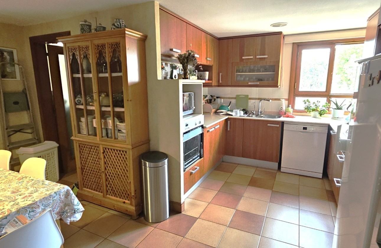 Resale - Apartment / flat - San Juan de Alicante