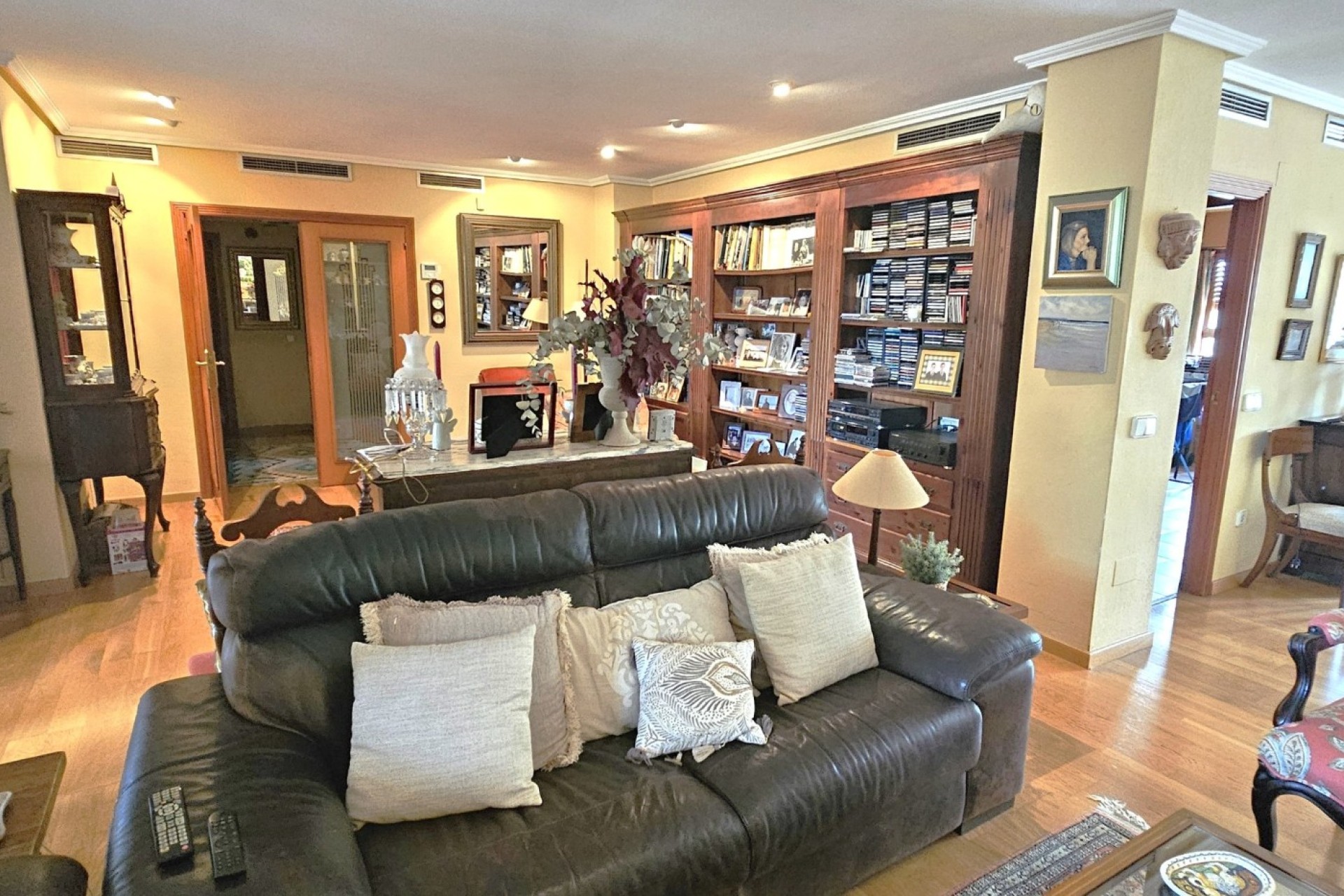 Resale - Apartment / flat - San Juan de Alicante