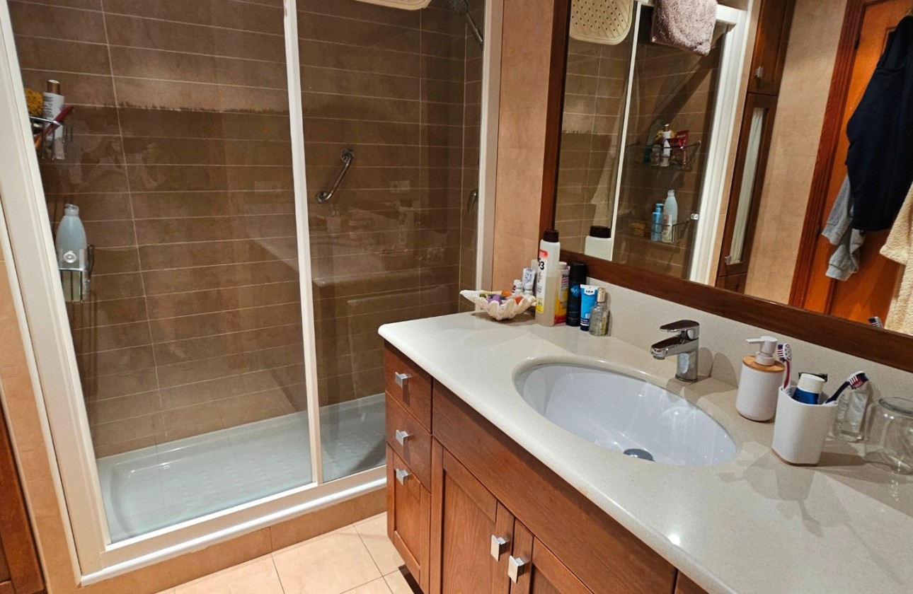 Resale - Apartment / flat - San Juan de Alicante