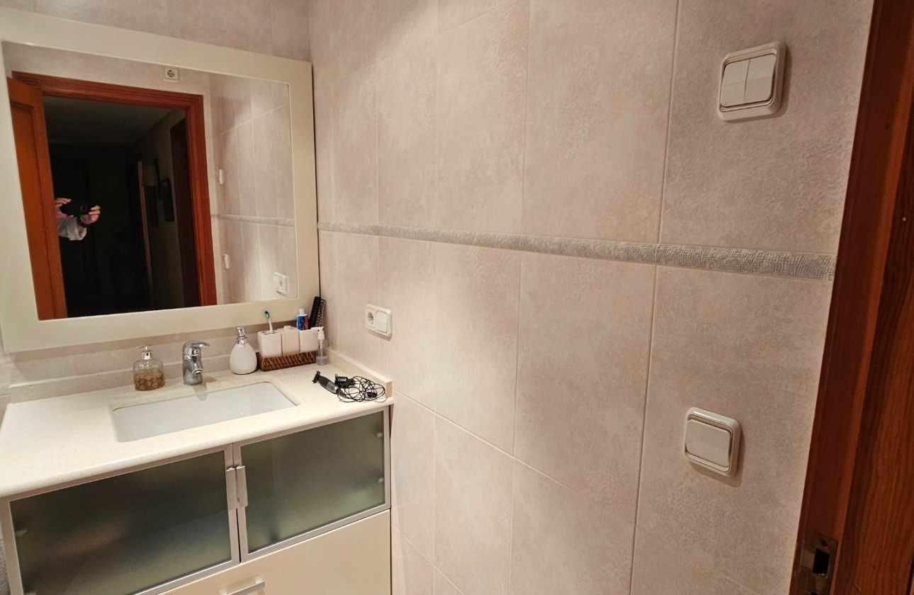 Resale - Apartment / flat - San Juan de Alicante