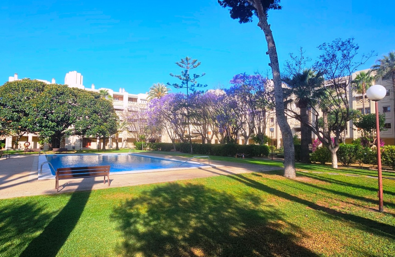 Resale - Apartment / flat - San Juan de Alicante