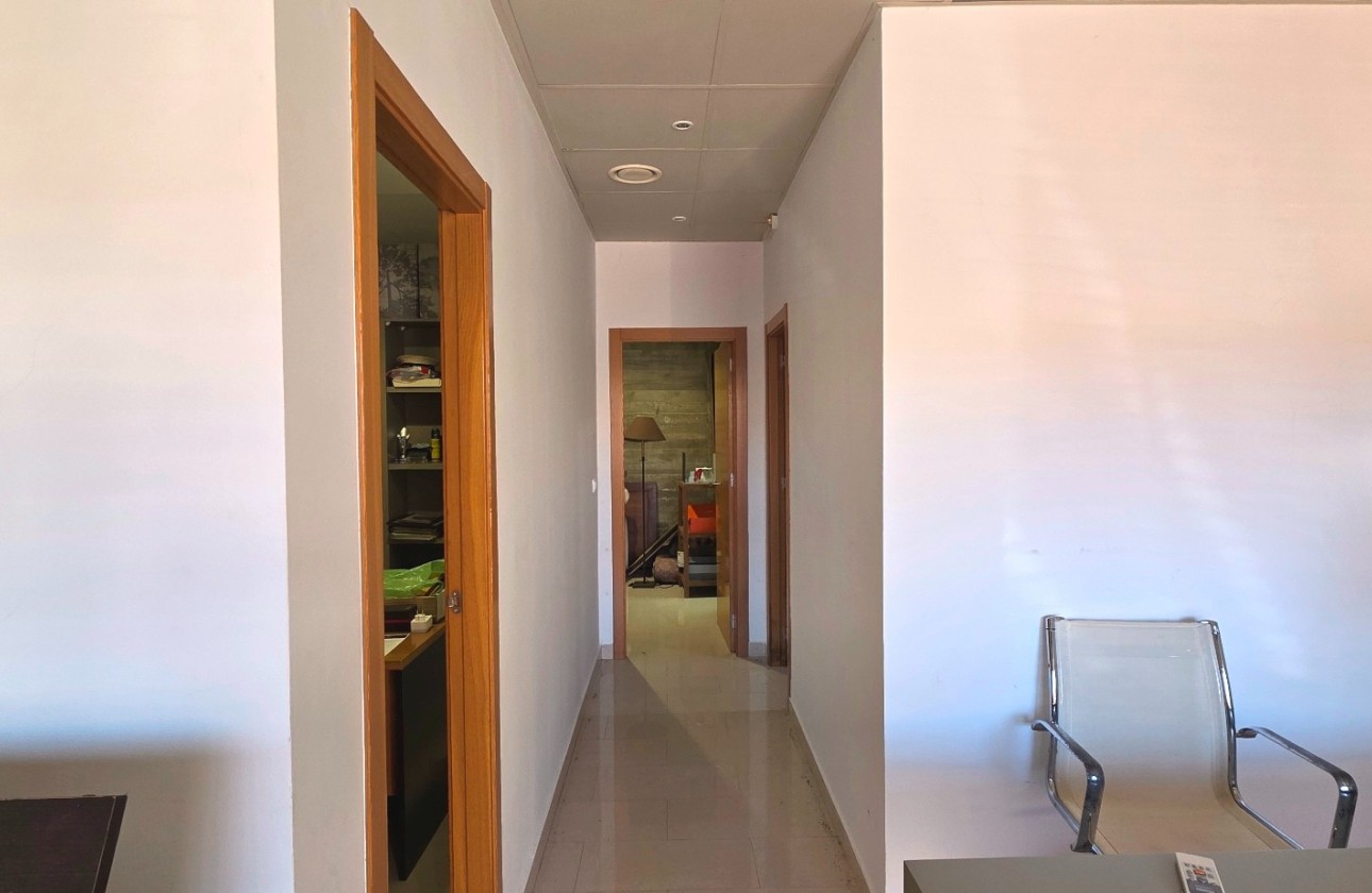 Resale - Commercial - Altea